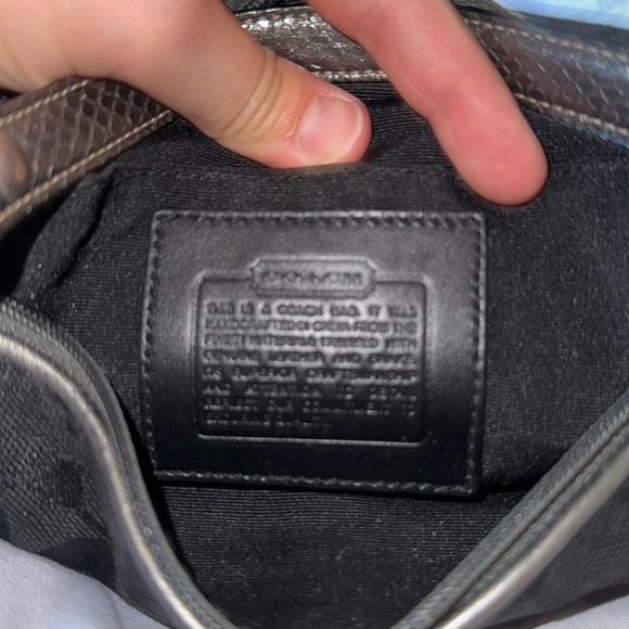 COACH | Vintage Mini Signature Mini Monogram Hobo Handbag - Picture 5 of 6